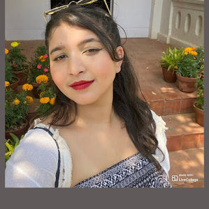 Meet your Posher, Salina